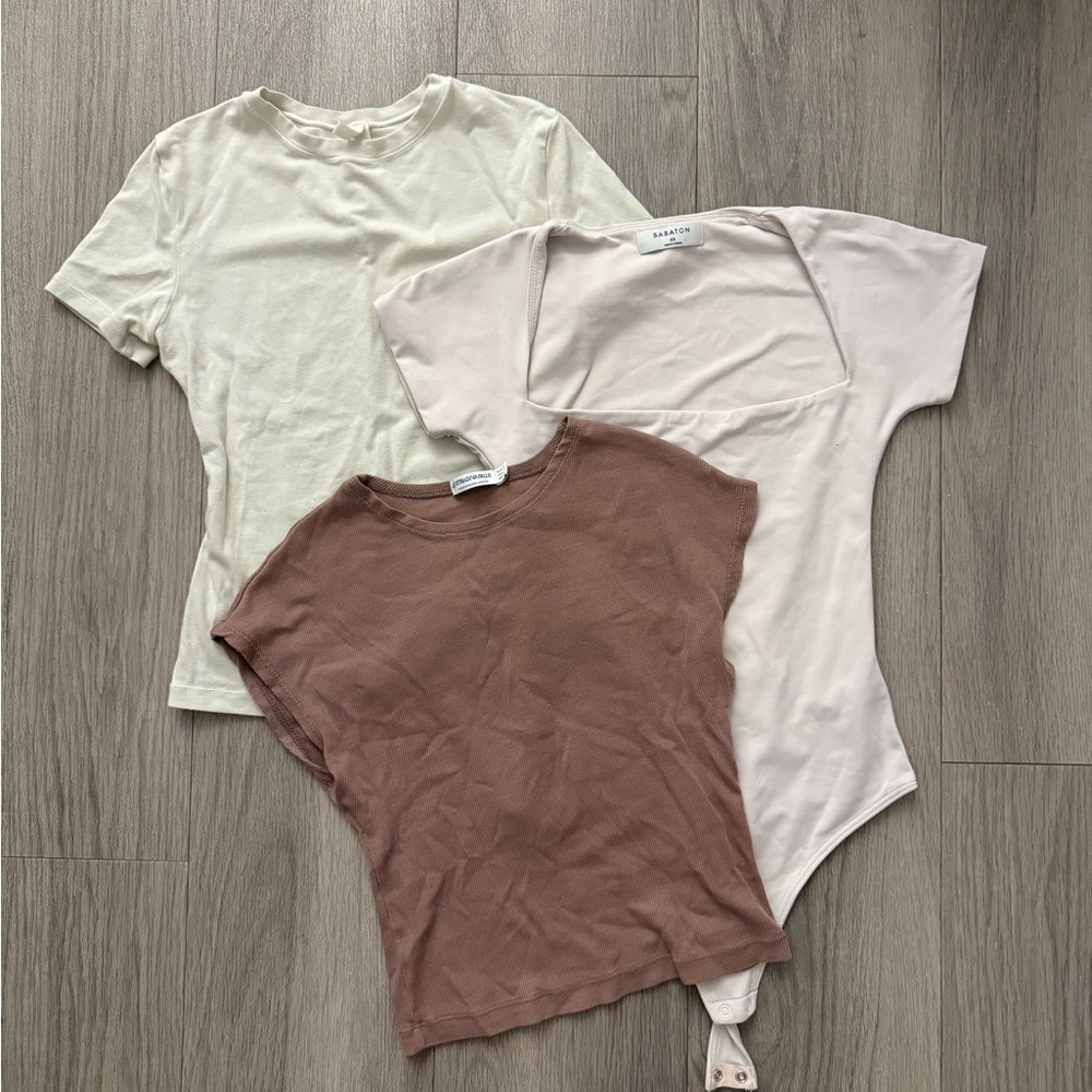 Bundle of women’s XS shirts